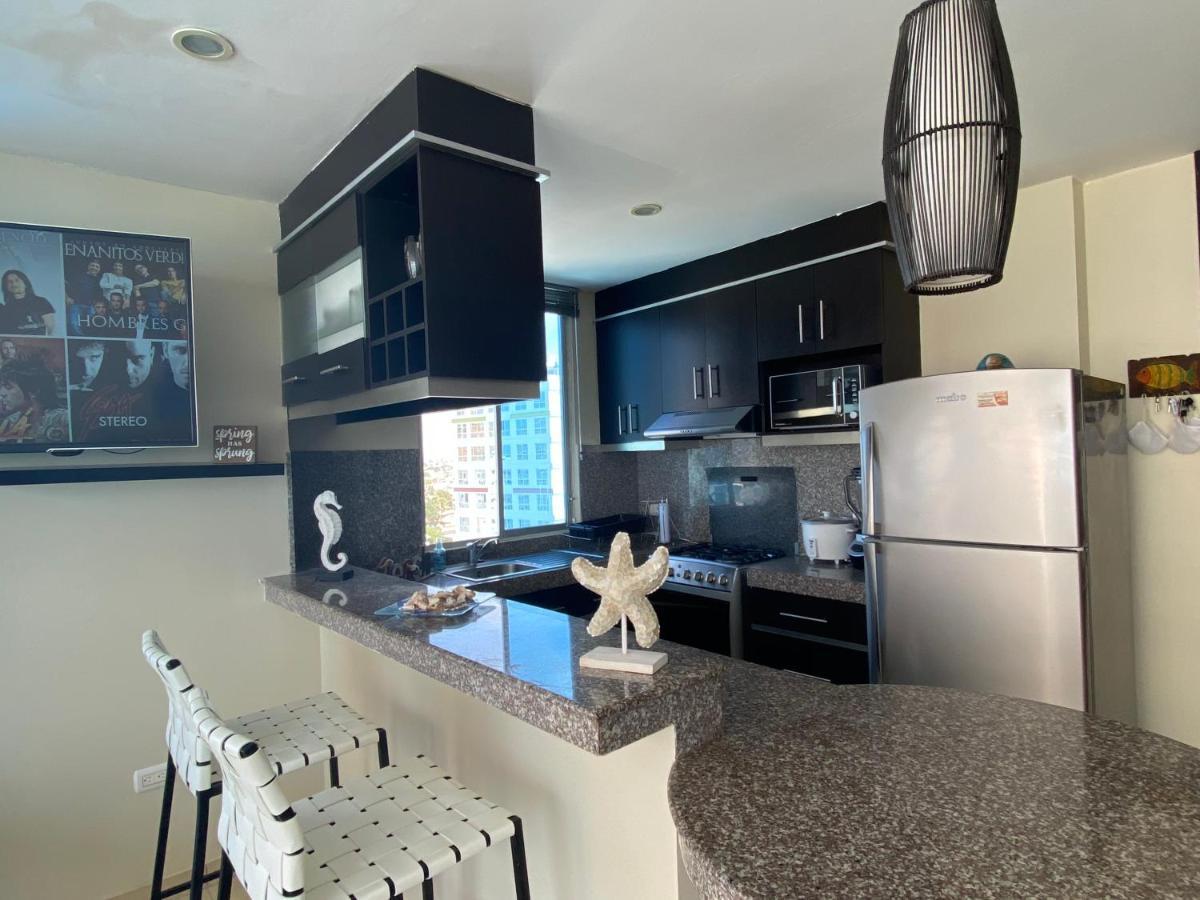 Comodo Apartamento Con Vista Al Mar. 萨利纳斯 外观 照片